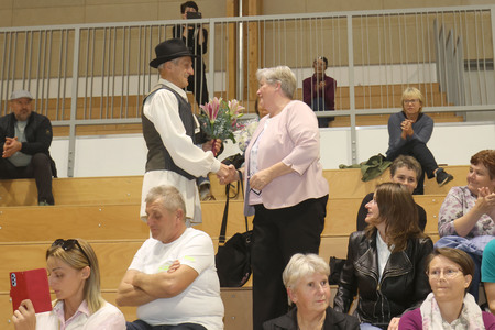 12 MEDNARODNI FOLKLORNI FESTIVAL 63 FOTO LJUBO VUKELIČ